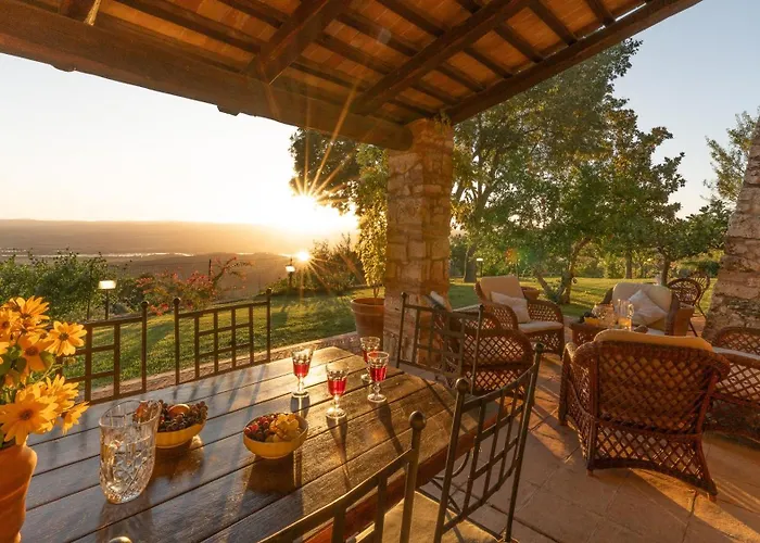 Vista Del 12, Emma Villa *